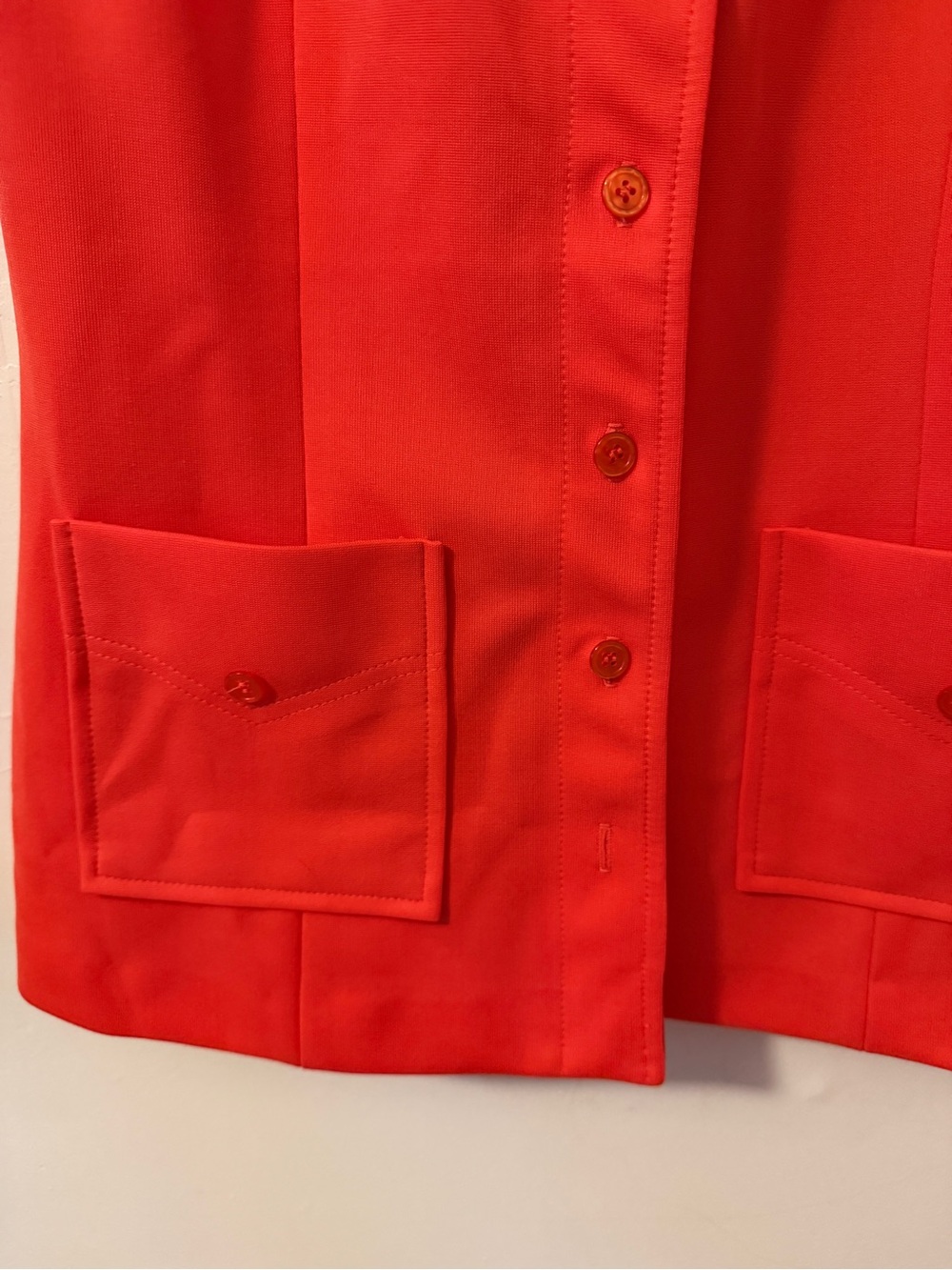 VTG Devon Red Button-Front Vest - Picture 4 of 5